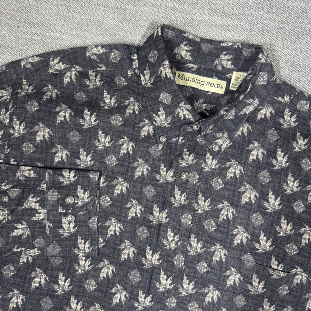 Munsingwear Mens Large Grey Leaf Print Cotton Button Down Long Sleeve Shirt